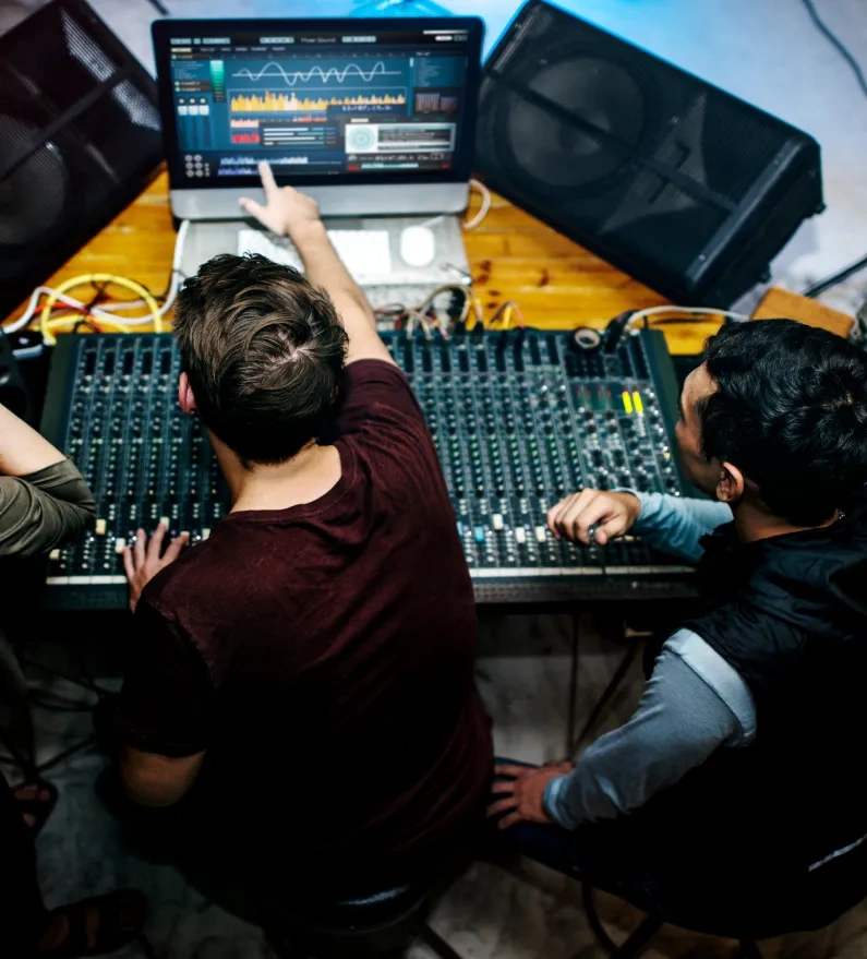 Ingenieria de sonido Visual Arts